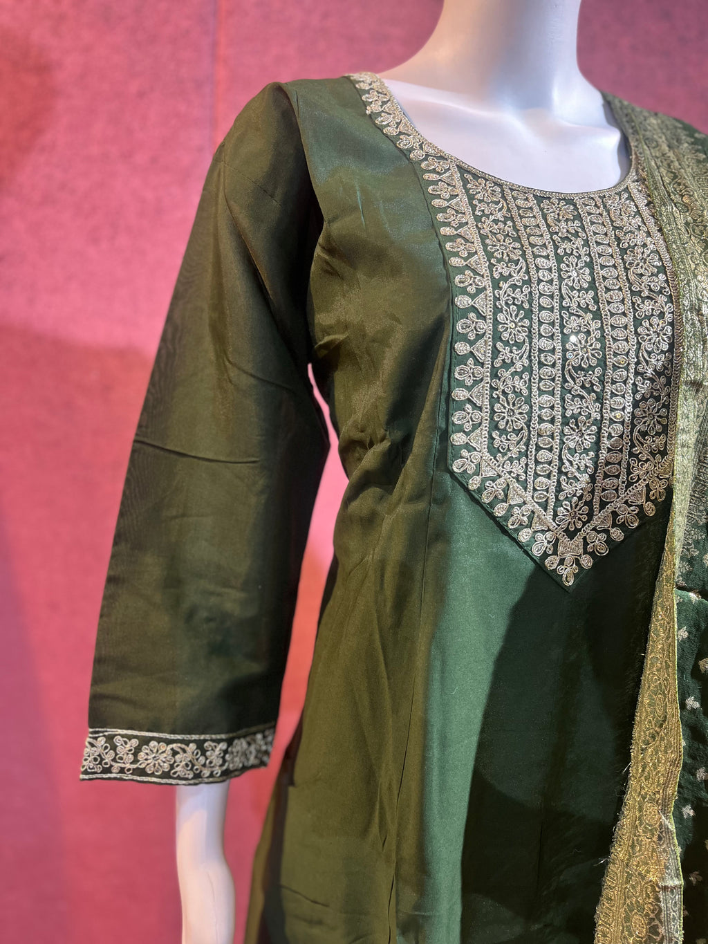 3-Piece Kurthi Set Kurthi, Bottom &amp; Dupatta|TBS0029